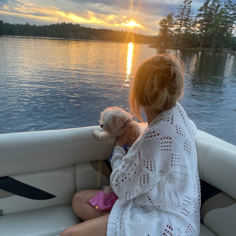 Guess who was at Bobs Lake Cottages and Escapes?